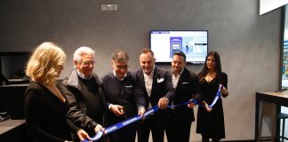 Apre a Salerno un nuovo Samsung Customer Service