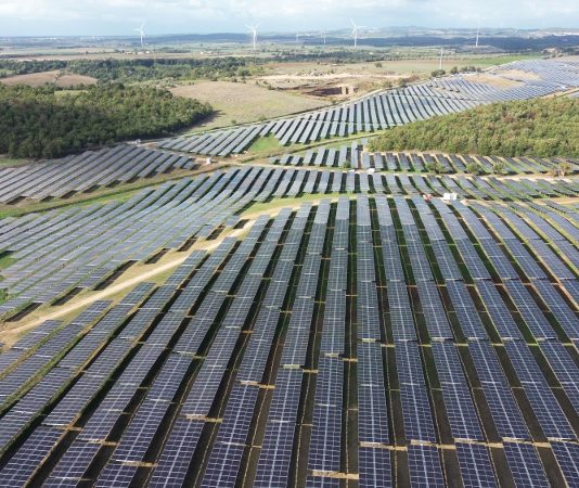 Edison Energia firma con Data4 un Power Purchase Agreement per sviluppare l’energia solare in Italia